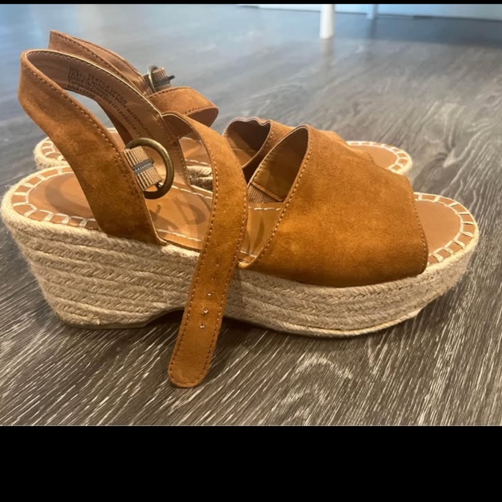 Chestnut platform sandal!